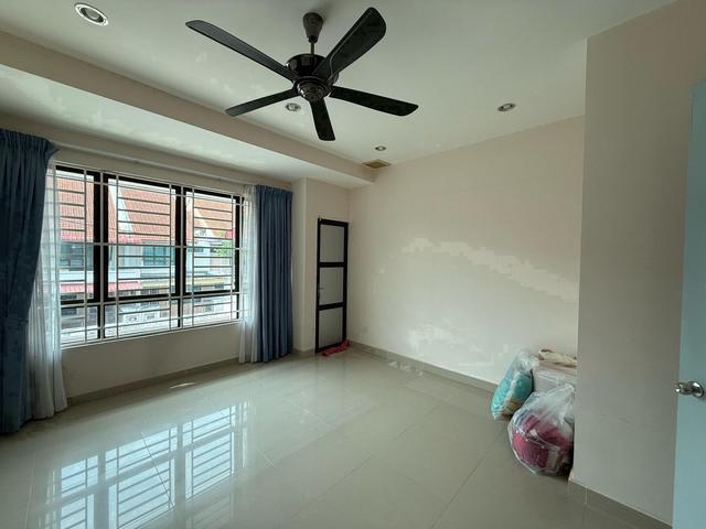 Terraced House for sale in Balik Pulau, George Town