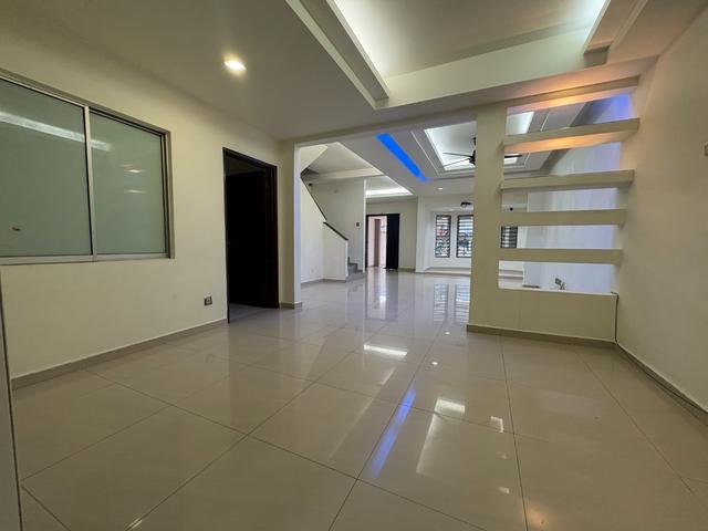 Terraced House for sale in Petaling, Subang Jaya