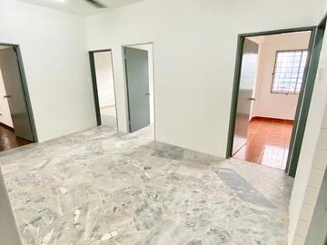 Apartment for sale in Country Heights Damansara, Kuala Lumpur