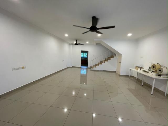 Terraced House for sale in Sungai Buloh, Shah Alam