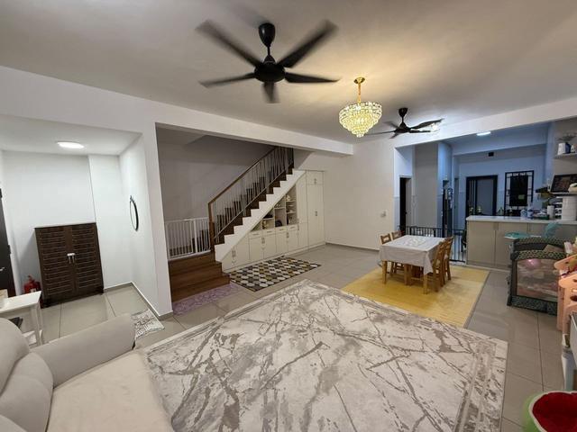 Terraced House for sale in Sepang, Tanjong Sepat