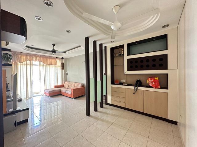 Apartment for sale in Malaka
