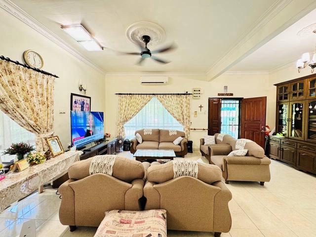 Residential House for sale in Petaling, Subang Jaya