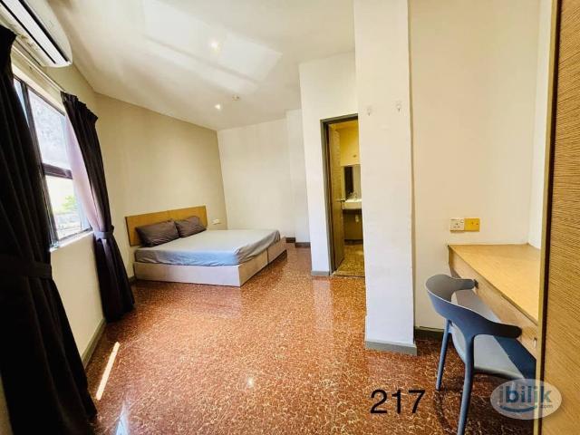 Room for rent in Country Heights Damansara, Kuala Lumpur