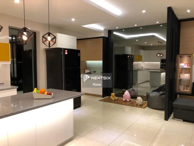 Residential House for sale in Petaling, Damansara Damai