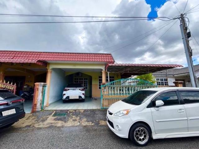 Residential House for sale in Sendayan Village, Negeri Sembilan