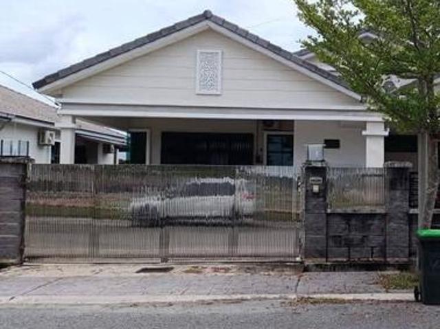 Residential House for sale in Sungai Petani, Kuala Muda