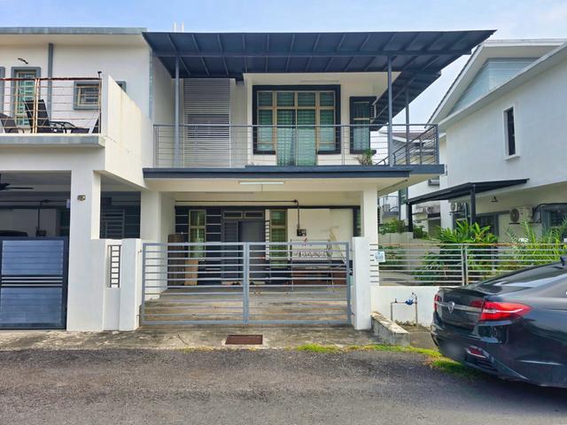 Residential House for sale in Bandar Saujana Putra, Kuala Langat