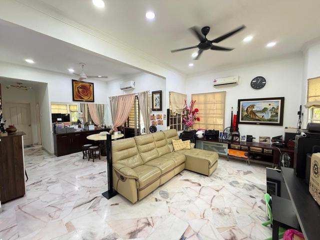 Bungalow for sale in Selayang, Selangor