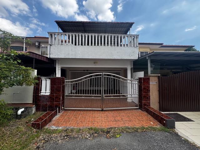 Terraced House for sale in Petaling, Subang Jaya