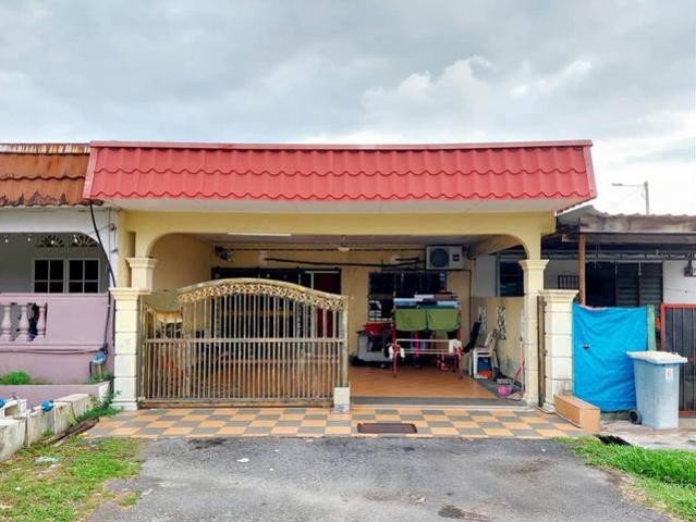 Terraced House for sale in Banting, Selangor