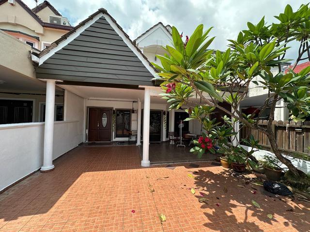 Terraced House for sale in Petaling, Subang Jaya