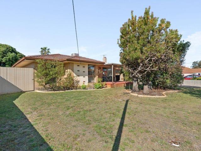 House for sale in Cloverdale, City of Belmont