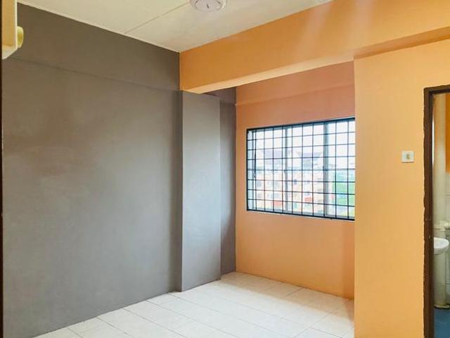Apartment for sale in Port Klang, Selangor
