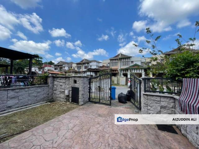 House for sale in Seksyen U8, Shah Alam