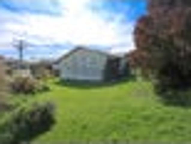 House for sale in Otakou