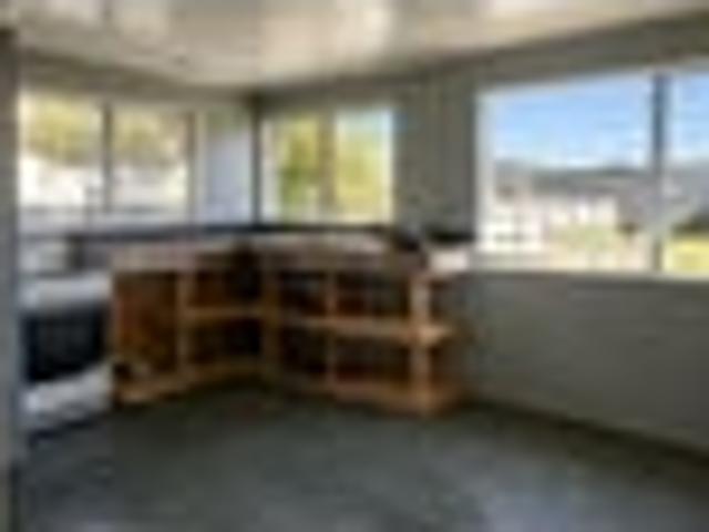 House for sale in Owhata, Oroua County
