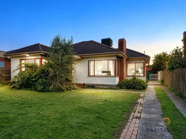 House for sale in Ruthven, Melbourne