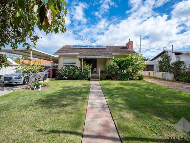 House for sale in Brentwood, City of Melville