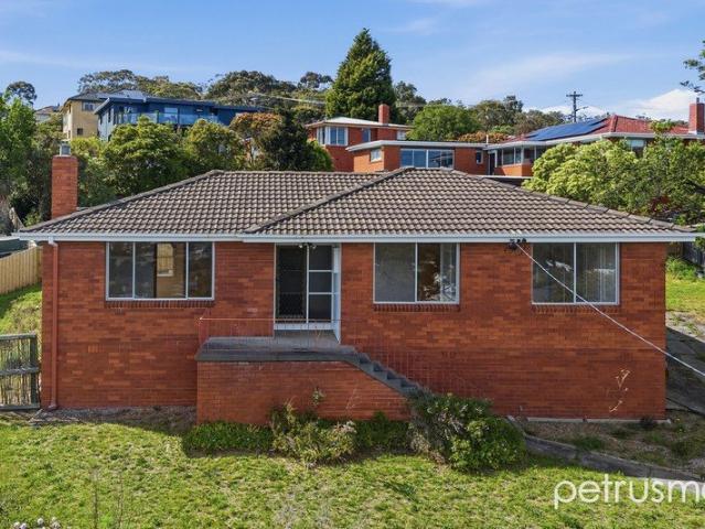 House for sale in Mornington Heights, Hobart