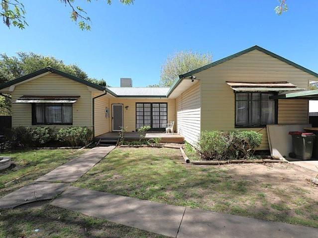 House for sale in Cootamundra, Cootamundra-Gundagai Regional Council