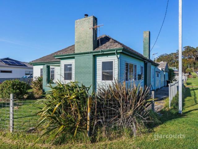 House for sale in Somerset, Tasmania