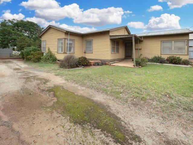 House for sale in Ultima, Victoria