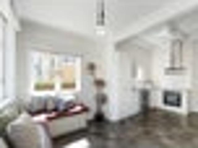 House for sale in One Tree Hill