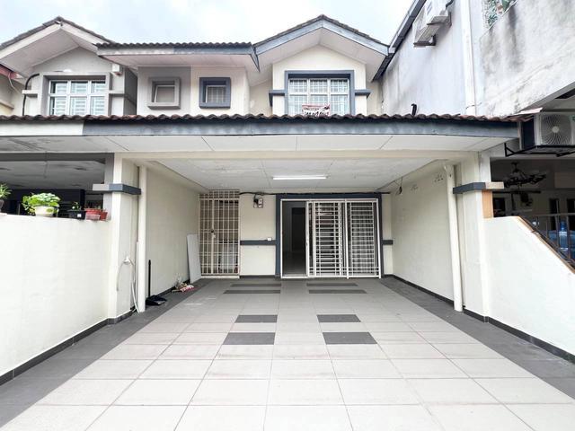 Terraced House for sale in Petaling, Subang Jaya
