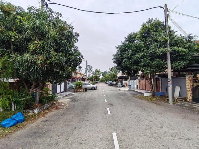 Terraced House for sale in Jenjarom, Kuala Langat