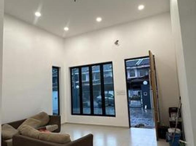 Bungalow for sale in Pekan Nanas, Johor