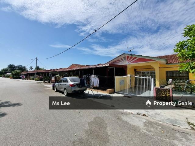 Terraced House for sale in Kuala Selangor, Selangor