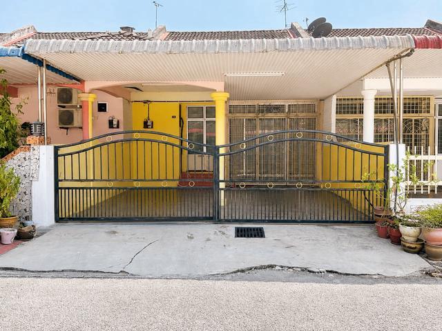 Terraced House for sale in Wellesley, Penang