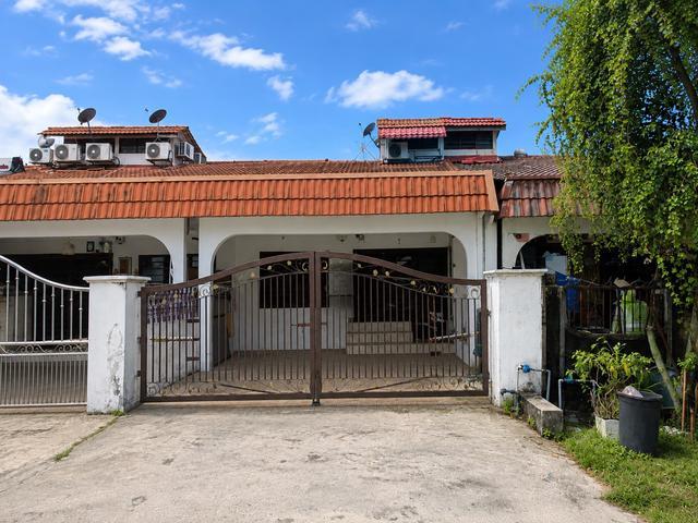 Terraced House for sale in Petaling, Subang Jaya