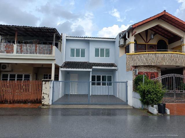 Terraced House for sale in Langat, Selangor