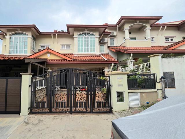 Terraced House for sale in Langat, Selangor