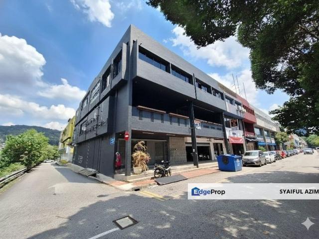Shop for rent in Country Heights Damansara, Kuala Lumpur