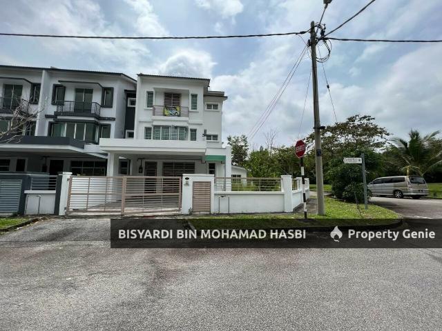 Terraced House for sale in Sendayan Village, Negeri Sembilan