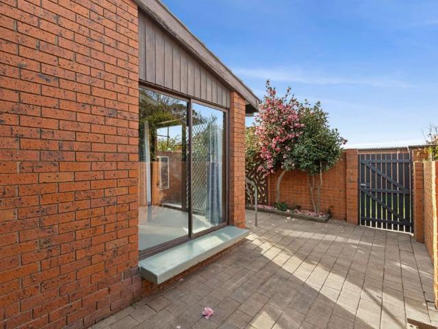 Townhouse for rent in Queanbeyan, New South Wales