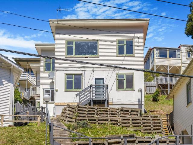 House for rent in Mitchelltown, Wellington