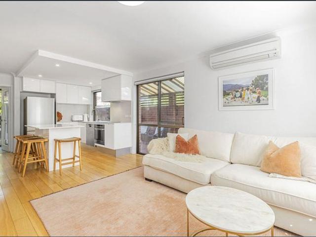 Townhouse for rent in Stirling, Western Australia