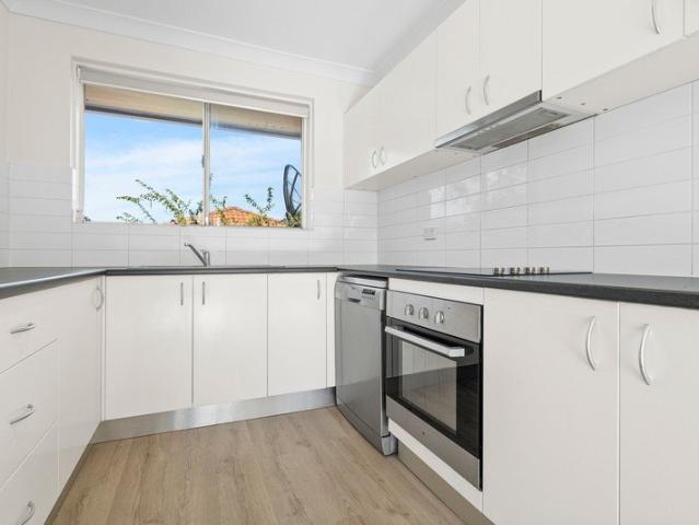 Apartment for rent in Wollongong West, New South Wales