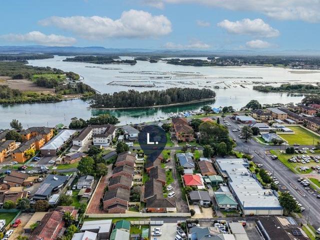 Villa for rent in Forster, New South Wales