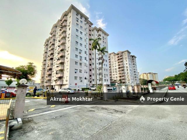 Penthouse for sale in Petaling, Subang Jaya