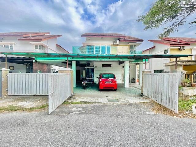 Bungalow for sale in Kajang, Langat