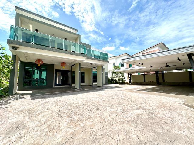 Bungalow for sale in Malaka