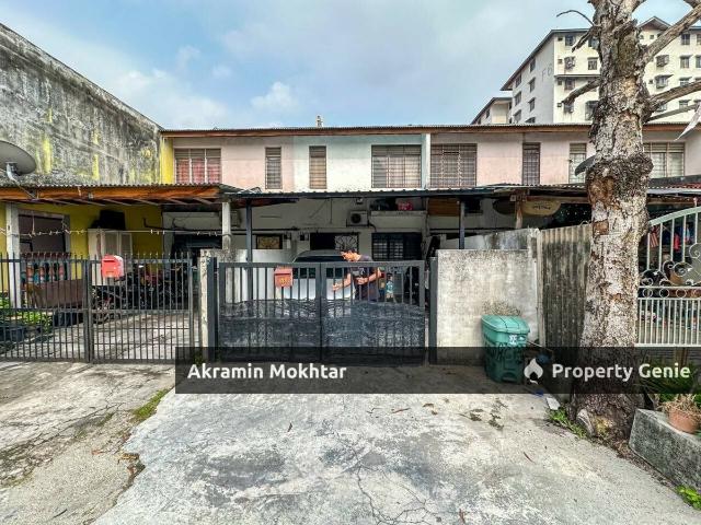 Terraced House for sale in Puchong Indah, Majlis Bandaraya Subang Jaya