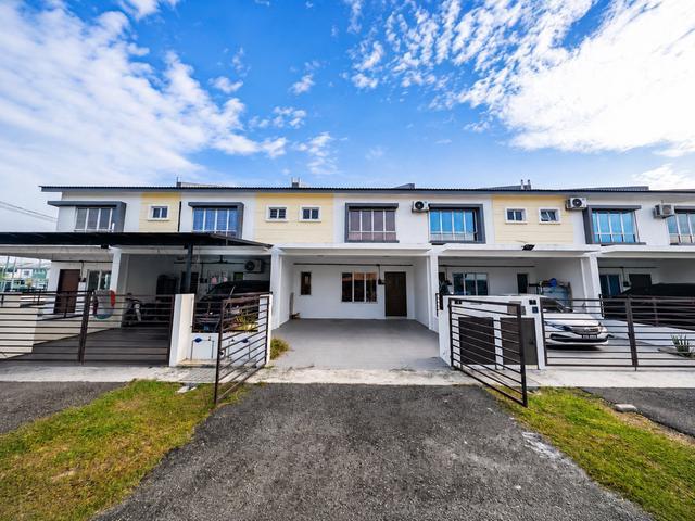 Terraced House for sale in Tanjong Sepat, Selangor