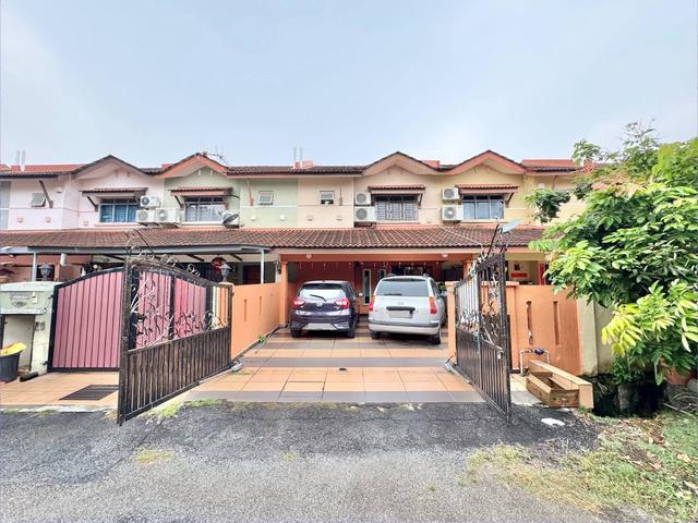 Terraced House for sale in Petaling, Subang Jaya