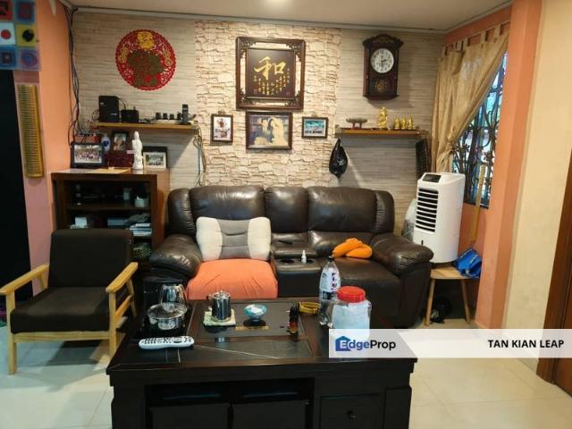 House for sale in Kajang, Langat